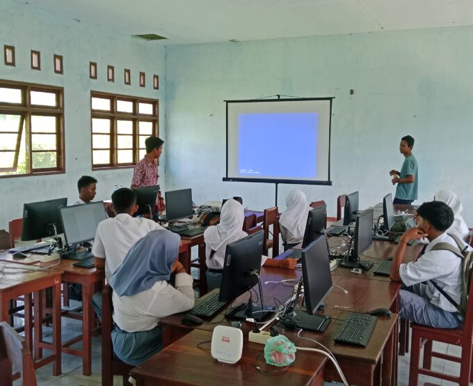 Mendalami Manfaat Pentingnya Website Sekolah